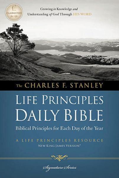 The Charles F. Stanley Life Principles Daily Bible (2860N, NJKV/Devotional)