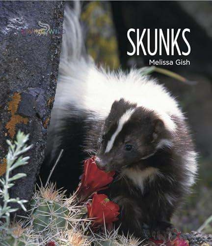Skunks (Living Wild)