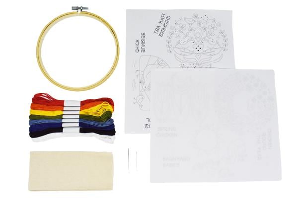 Stitchin' Chicken Embroid