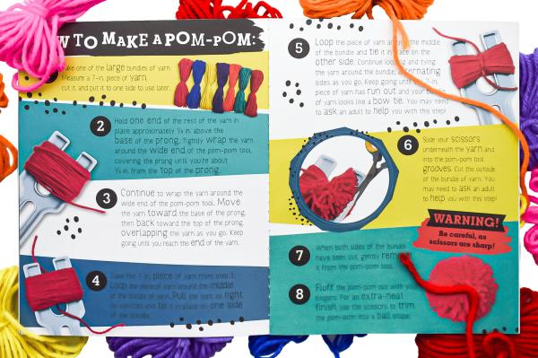 Come Alive Pom-Pom Garlan